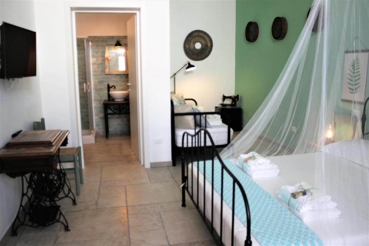 Li Perrini Boutique B&B Acquarica Exterior photo