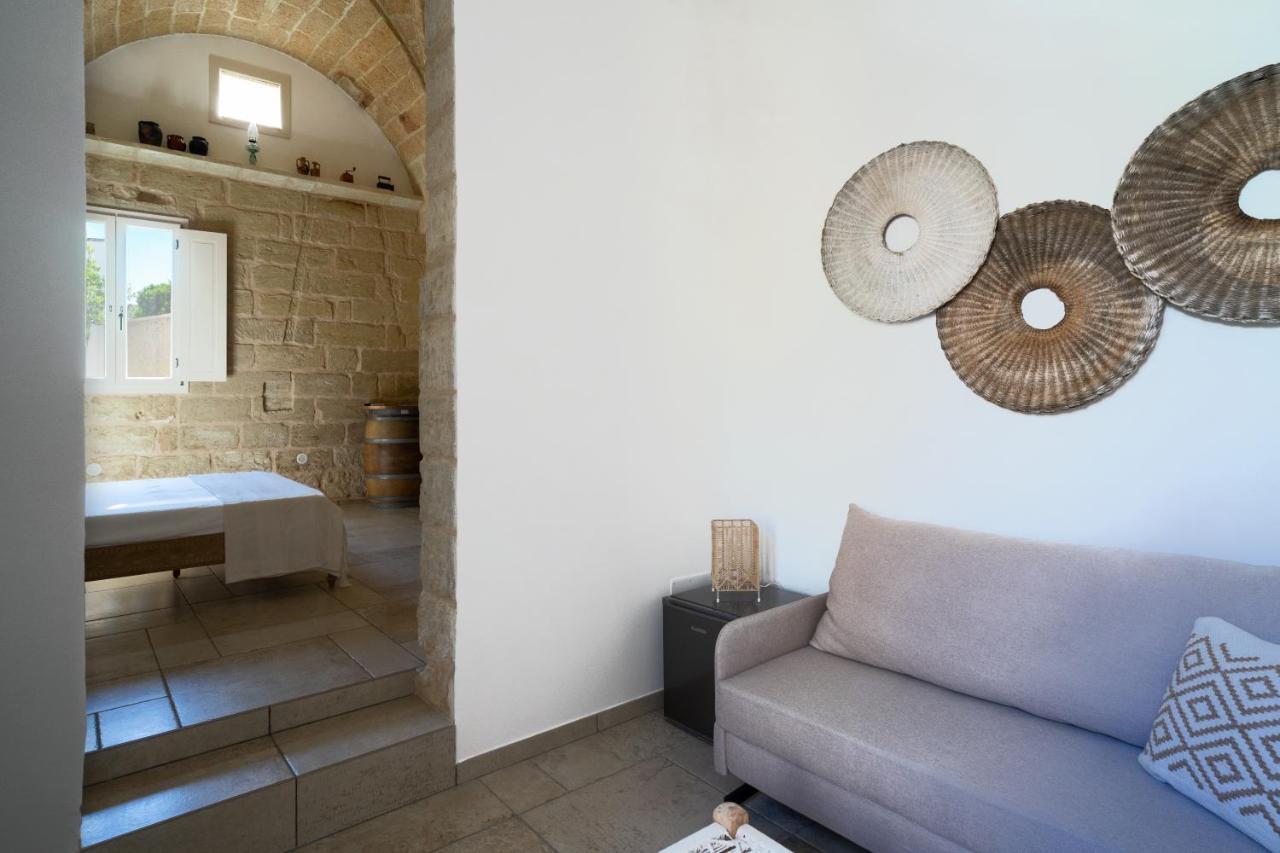Li Perrini Boutique B&B Acquarica Exterior photo